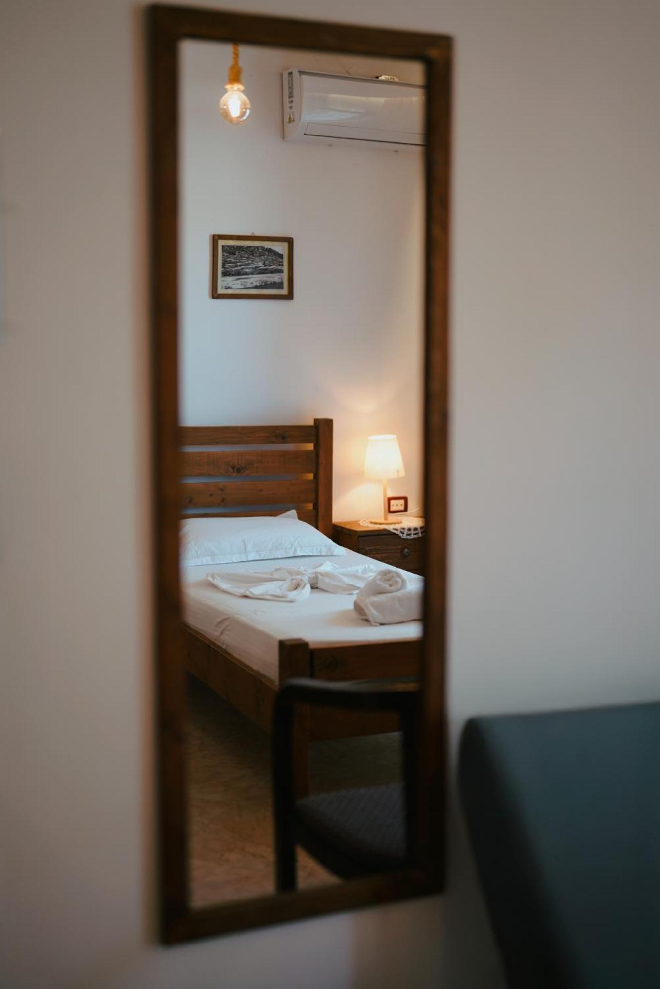 Maya Hostel Μπεράτ Εξωτερικό φωτογραφία